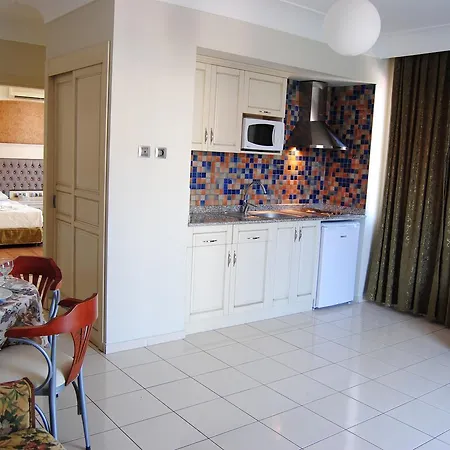 Verona Lägenhetshotell 3*