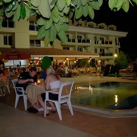 Lägenhetshotell Verona 3*