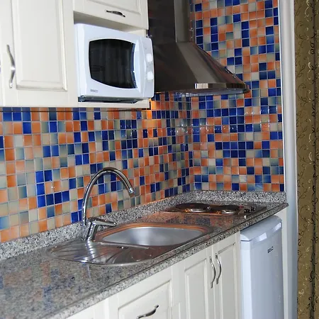 Verona Apartmanhotel 3*