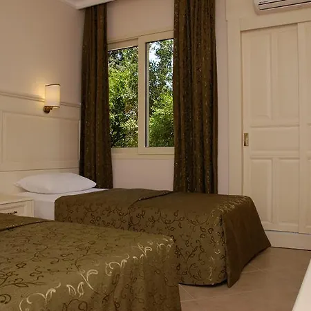 Verona Μαρμαρίς